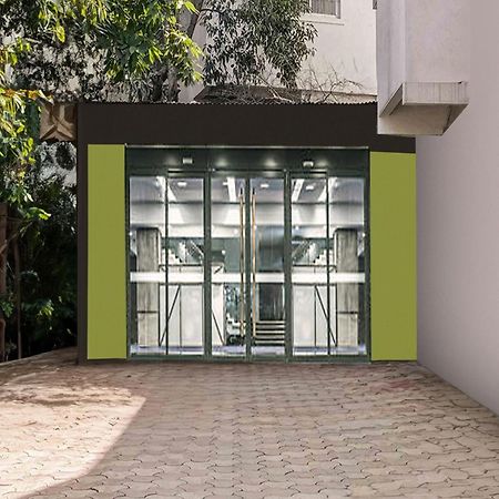 Super Hotel O Nashik Near Vijay Mamta Theatre Formerly Sahara Inn Εξωτερικό φωτογραφία