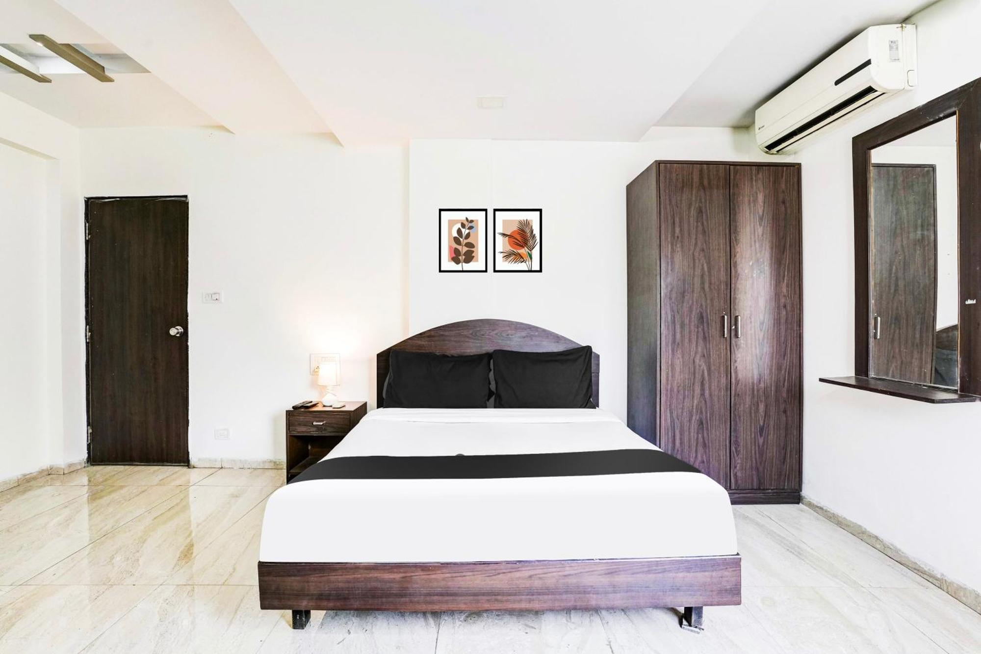 Super Hotel O Nashik Near Vijay Mamta Theatre Formerly Sahara Inn Εξωτερικό φωτογραφία