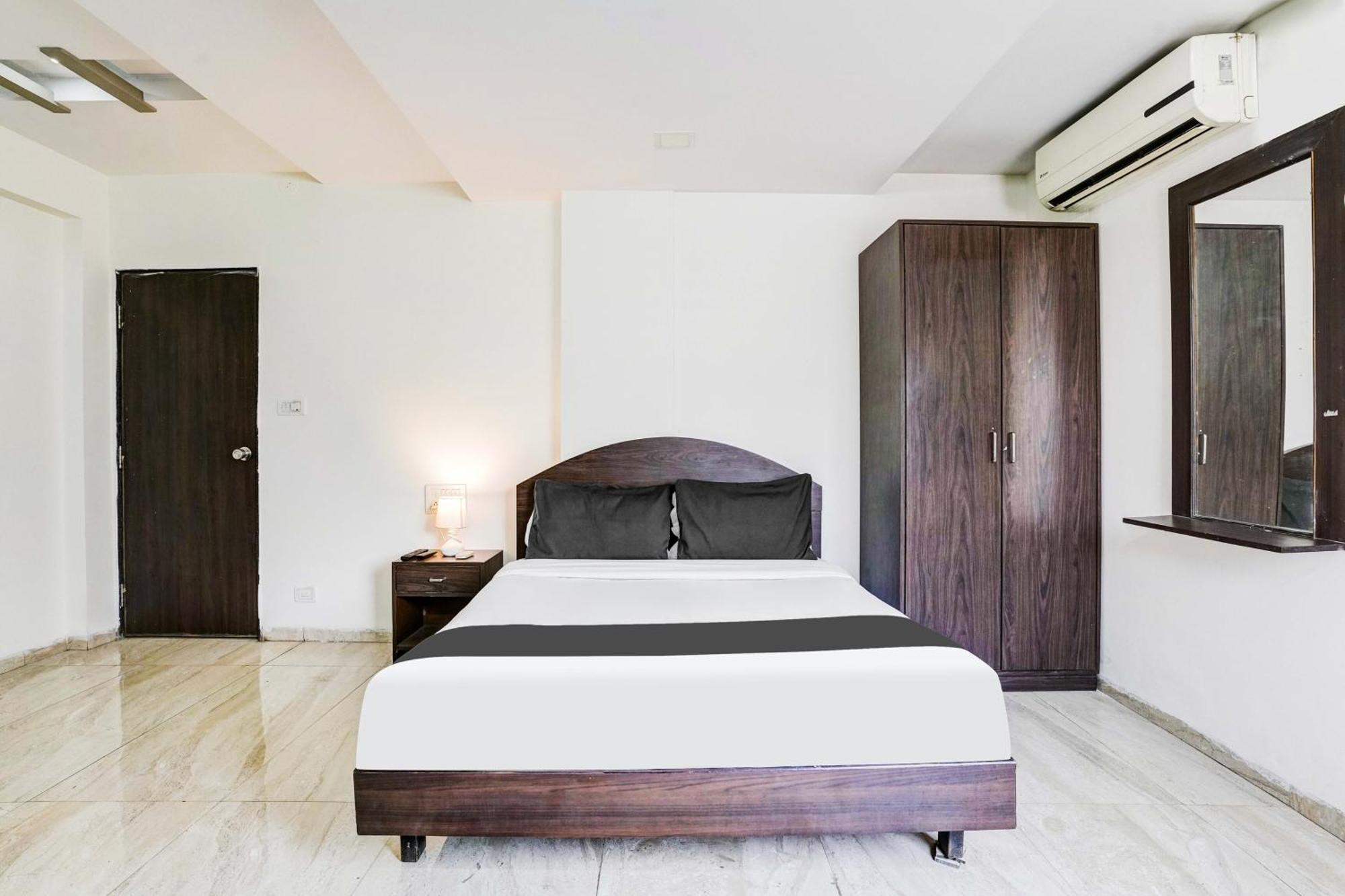 Super Hotel O Nashik Near Vijay Mamta Theatre Formerly Sahara Inn Εξωτερικό φωτογραφία